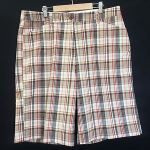 Croft & Barrow | Shorts | Size 16 | Brown Plaid